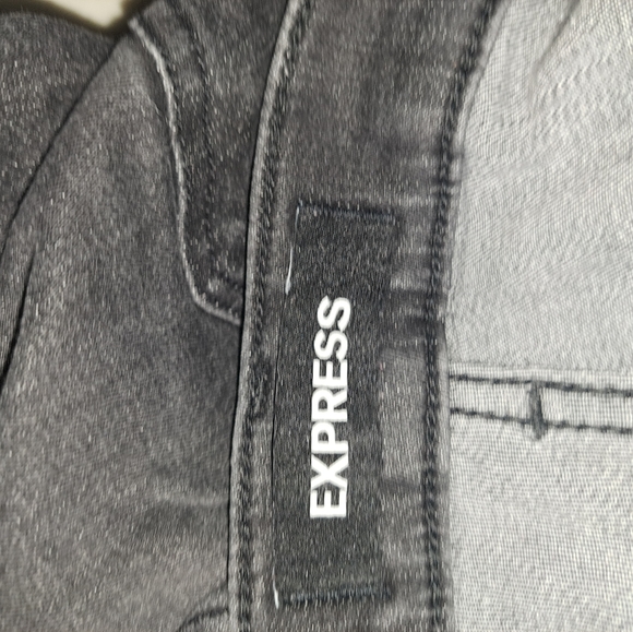 Express: 10 Long Jeans - Picture 7 of 8